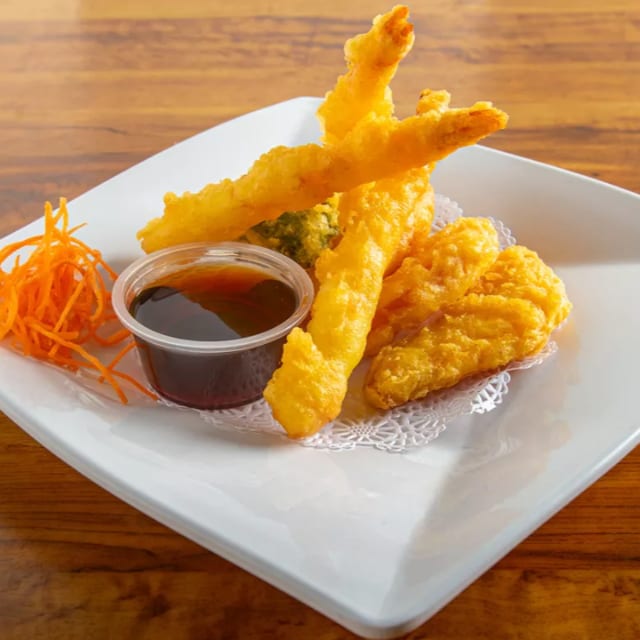 A10. Shrimp & Vegetable Tempura.
